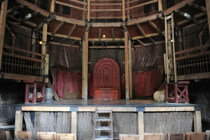 La "Tour Vagabonde", théâtre Élisabéthain à Paris.© Photos D.Raux.