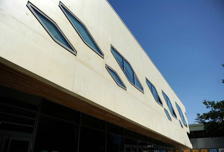 Le nouveau centre culturel Robert Doisneau à Meudon-la-Forêt. © Photo Didier Raux