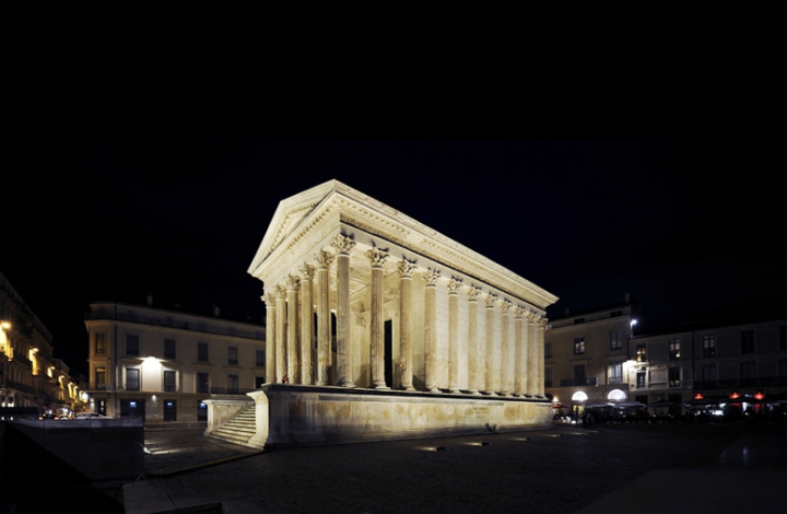 La Maison Carrée à Nîmes. © Photo Didier Raux