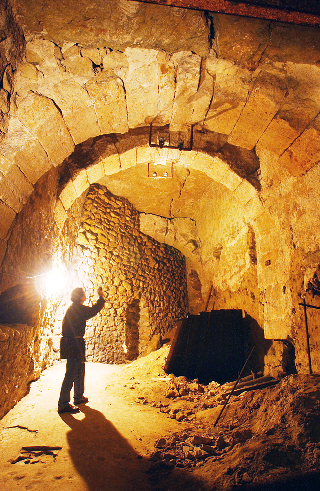 Les Caves du Roi ARCHIPHOTOS