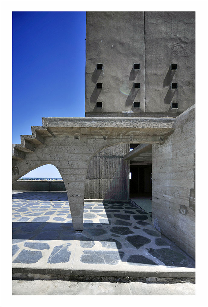 Rezé Maison Radieuse © Didier Raux 14
