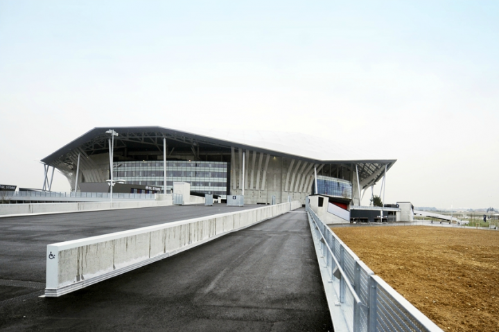 Le grande stade de Lyon ou Parc OL © D.Raux